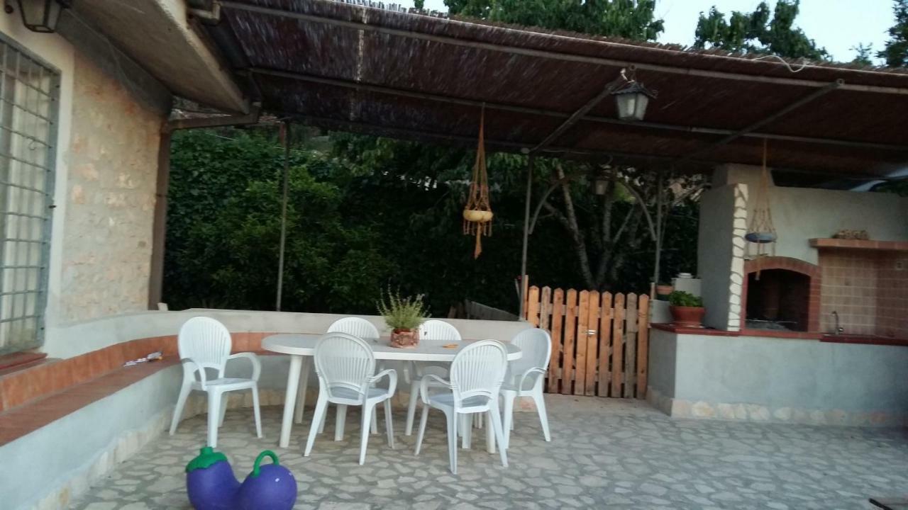 B&B La Vecchia Scuola Sonnino ภายนอก รูปภาพ