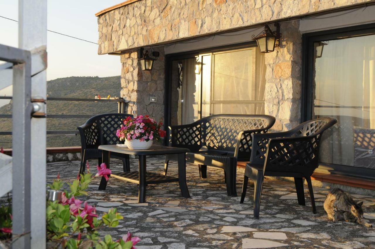 B&B La Vecchia Scuola Sonnino ภายนอก รูปภาพ